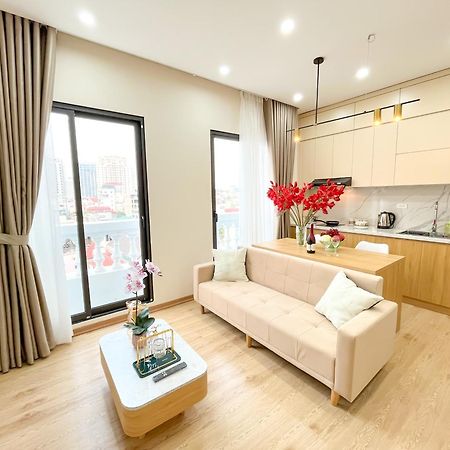 Amazing Housing Lac Long Quan Hanoi Luaran gambar
