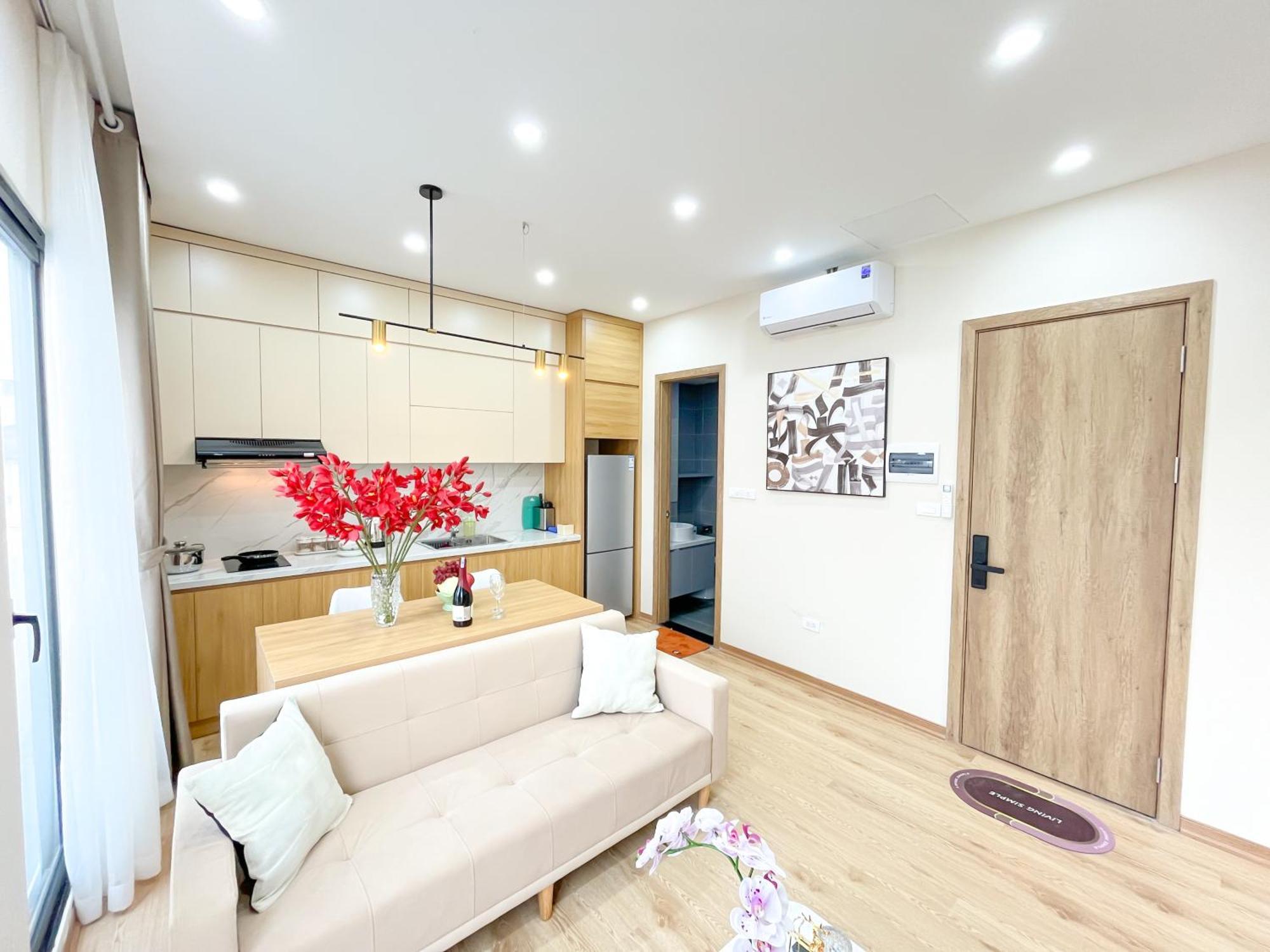 Amazing Housing Lac Long Quan Hanoi Luaran gambar