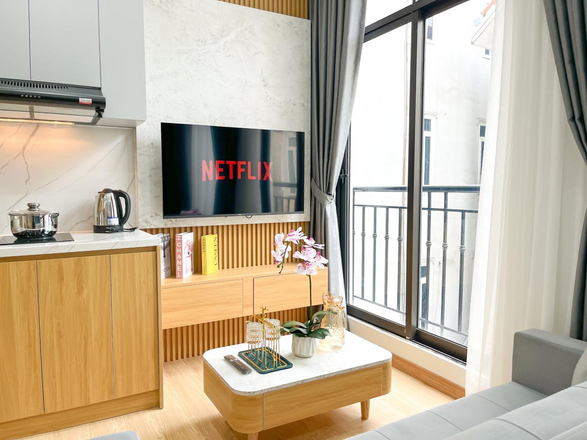 Amazing Housing Lac Long Quan Hanoi Luaran gambar